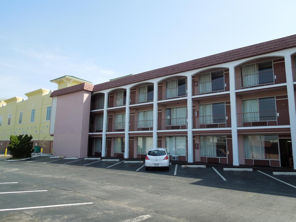 Sunshine Inn & Suites 버지니아비치 외부 사진