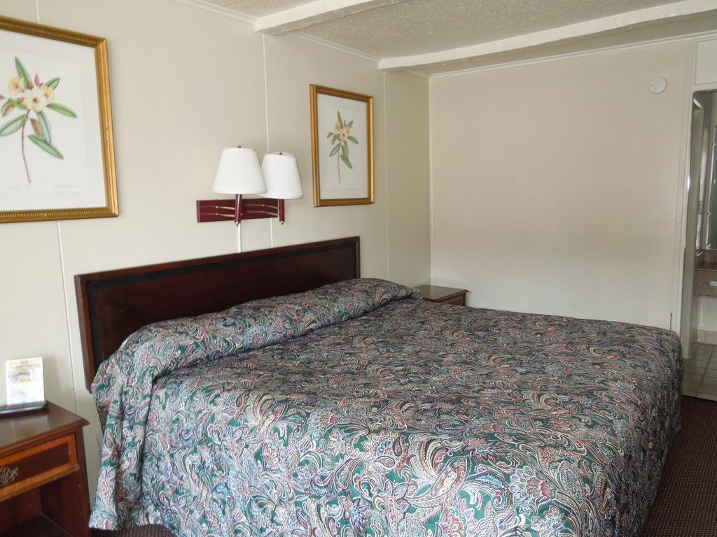 Sunshine Inn & Suites 버지니아비치 외부 사진