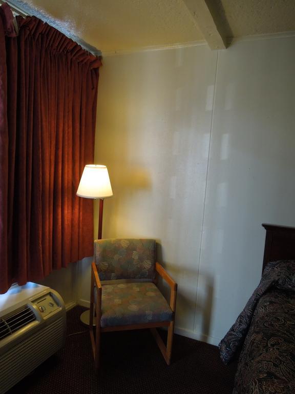 Sunshine Inn & Suites 버지니아비치 외부 사진